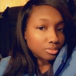 Meet your Posher, Makeda